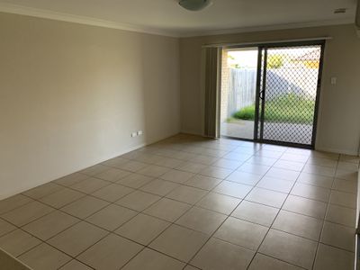 2 / 32 Herd Street , Caboolture