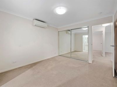 4/54 Yamboyna Street, Manly