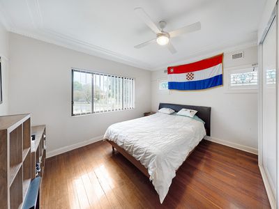 70 Amos Street, Westmead