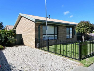 1 / 7 Goulburn Street, Seymour