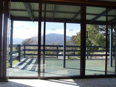 11 Kiewa Valley Highway, Tawonga South