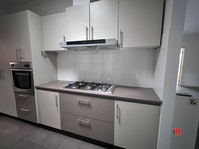 2 / 8 Faye Street, Reservoir