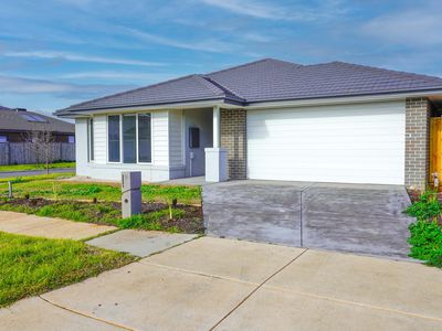 9 lightfoot way, Deanside