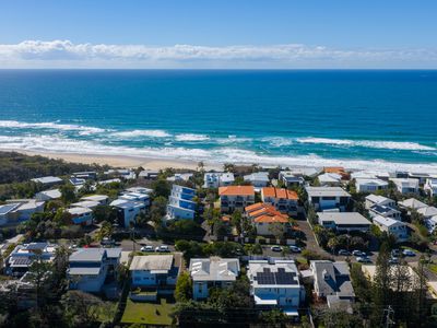 2 / 23 Sobraon Street, Sunrise Beach