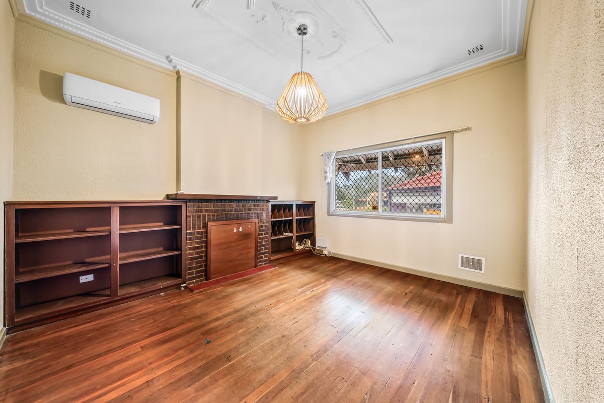 7 Roy Street, St James