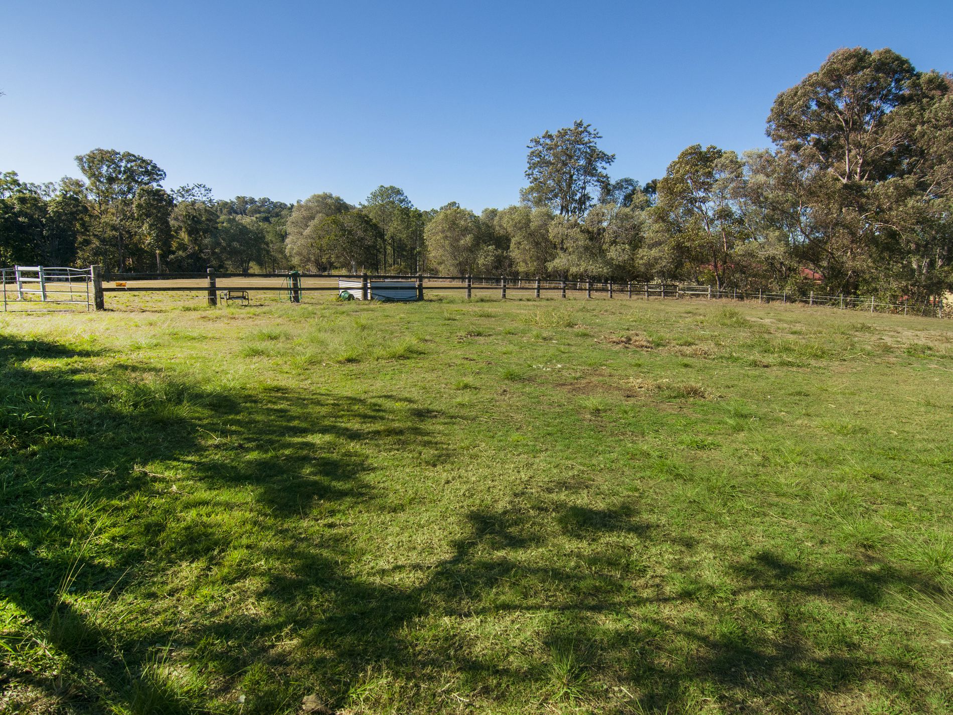 8 DALGLEISH ROAD, Ormeau Hills