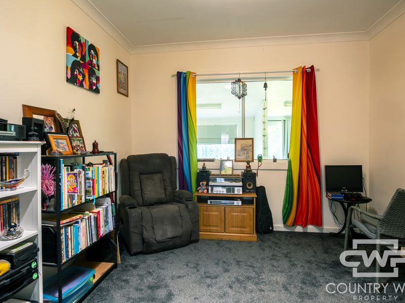 208 Sandon Street, South Guyra