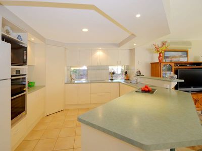 8 Oakland Drive, Tewantin