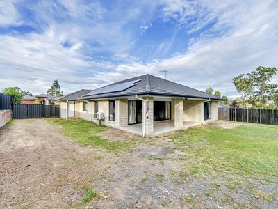 32 Outlook Crescent, Flagstone