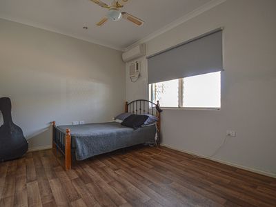 20B Yanderra Crescent, South Hedland