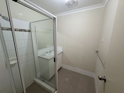 28 / 3 Great Eastern Highway, Somerville