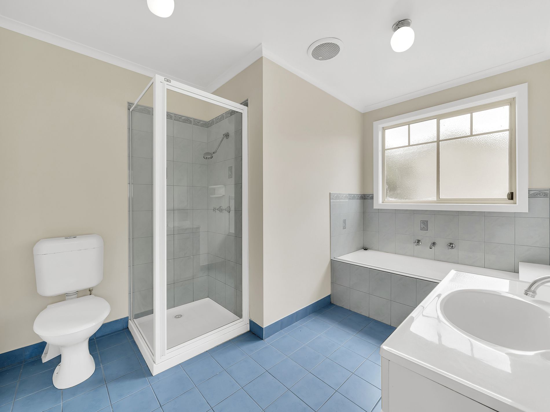 2 / 24 Churchill Avenue, Maidstone