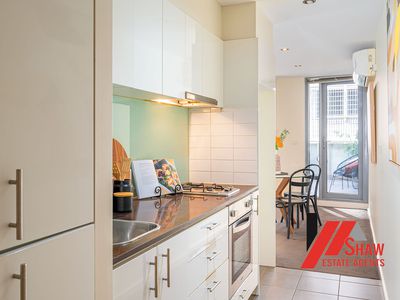 401 / 8 Exploration Lane, Melbourne