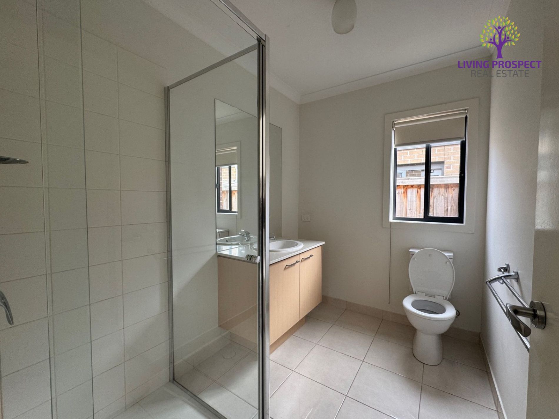 185 Saltwater Promenade, Point Cook