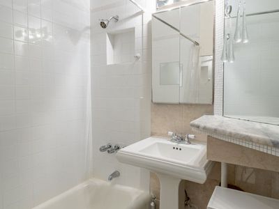 unit 1b / 54 East 1st Street, Manhattan, NY , International