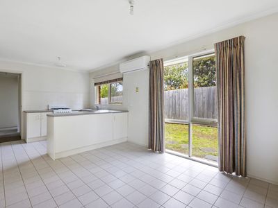 3 / 11 The Avenue, Ferntree Gully
