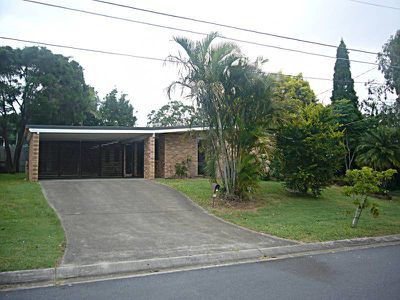 7 Cotswold Court, Rochedale South