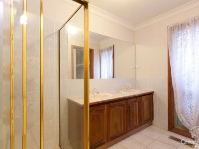 23 Springfield Drive, Narre Warren
