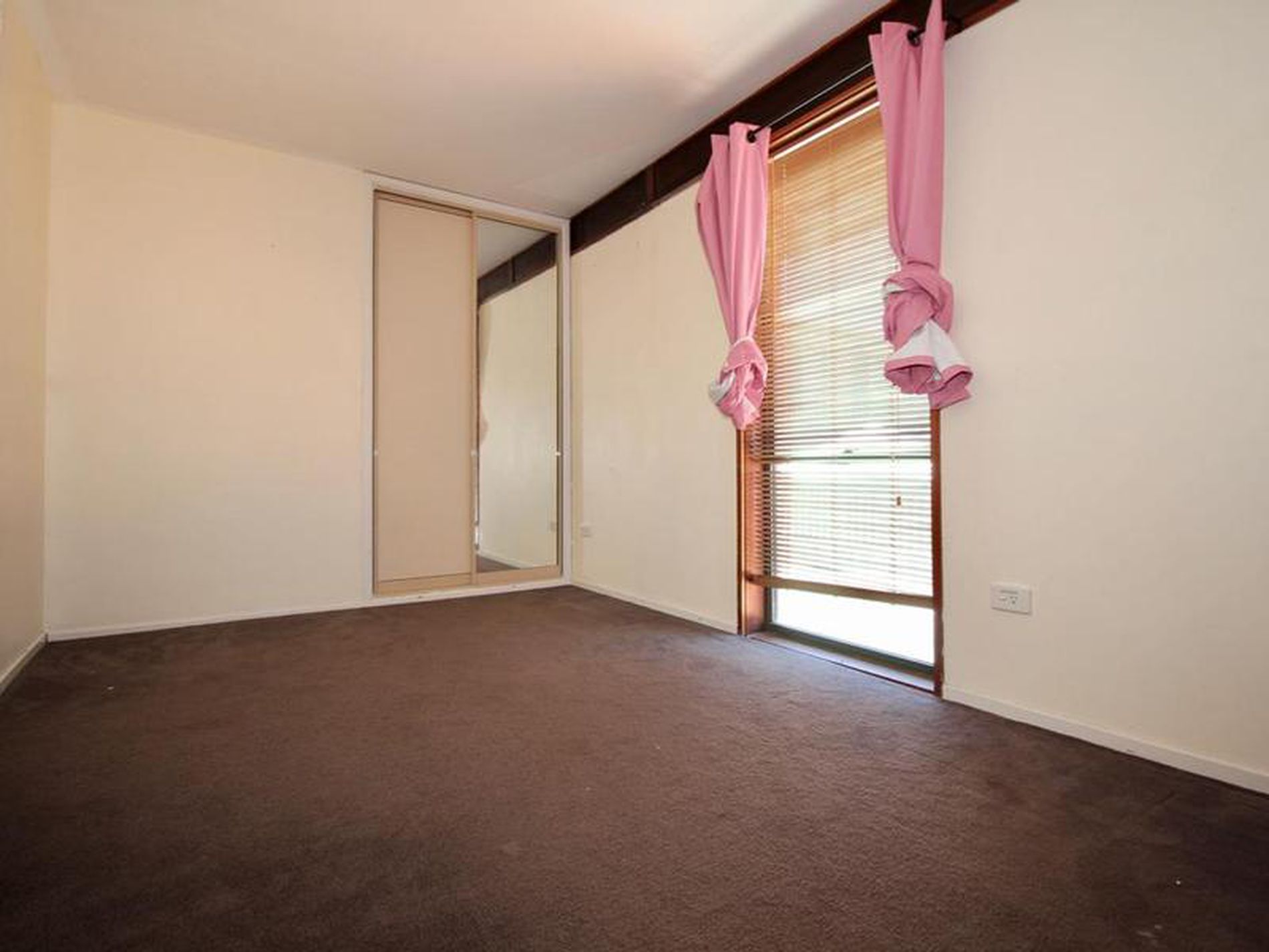 5 Alpugi Place, Kelso