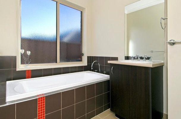19 Westerfolds Loop, Craigieburn