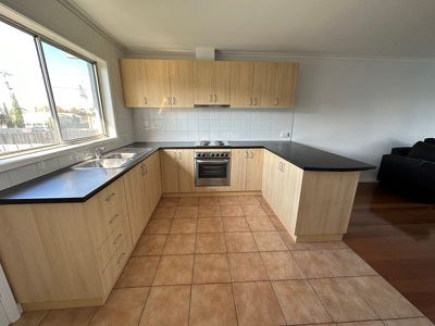 3 / 151 Gheringhap Street, Geelong