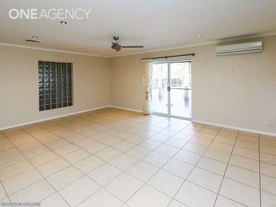 82 Long Street, Point Vernon