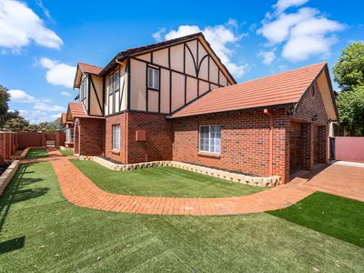 1 Erin Court, Boulder