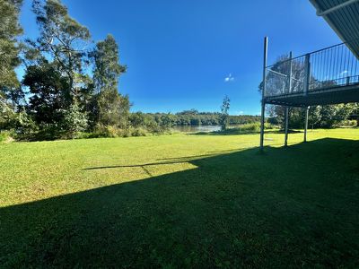 205 Baraang Drive, Broadwater