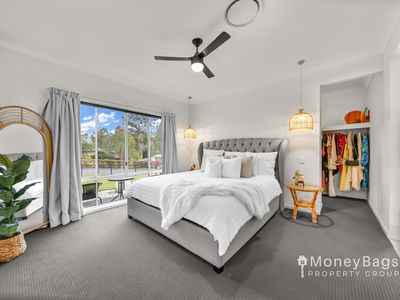 48-50 Mackenzie Avenue, Riverbend