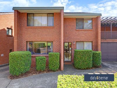 17 / 9 Busaco Road, Marsfield