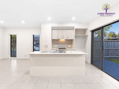 1 Grantham Walk, Williams Landing