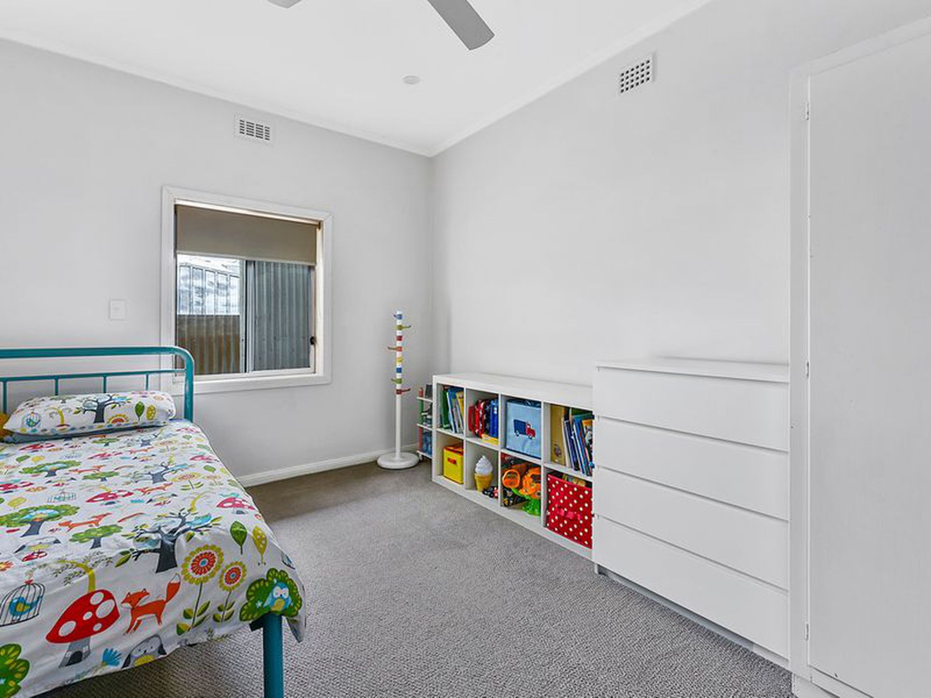 18 White Street, Millicent