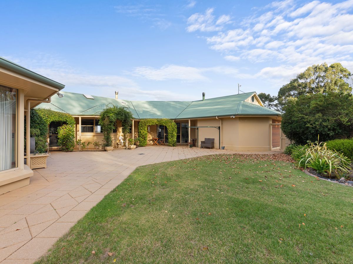 196 Mount Percy Road, Compton Gebhardts