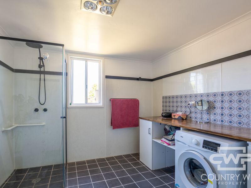 208 Sandon Street, South Guyra