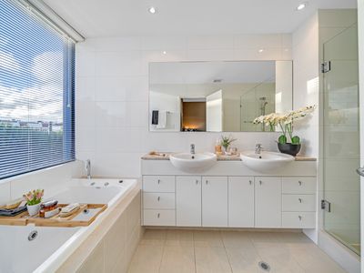 13 / 258-264 Newcastle Street, Perth