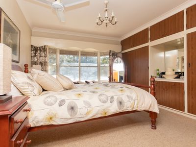 37 Coral Crescent, Dubbo