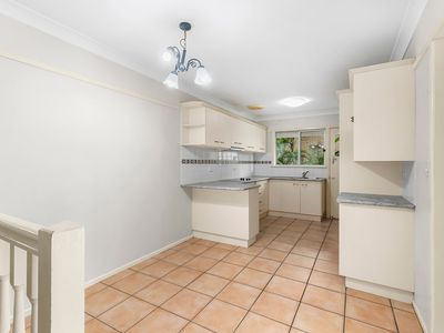 11 Teague Street, Indooroopilly