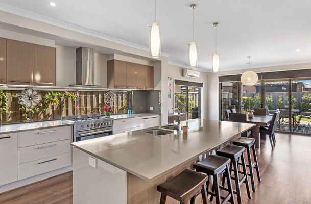 64 Trillium Boulevard, Mickleham