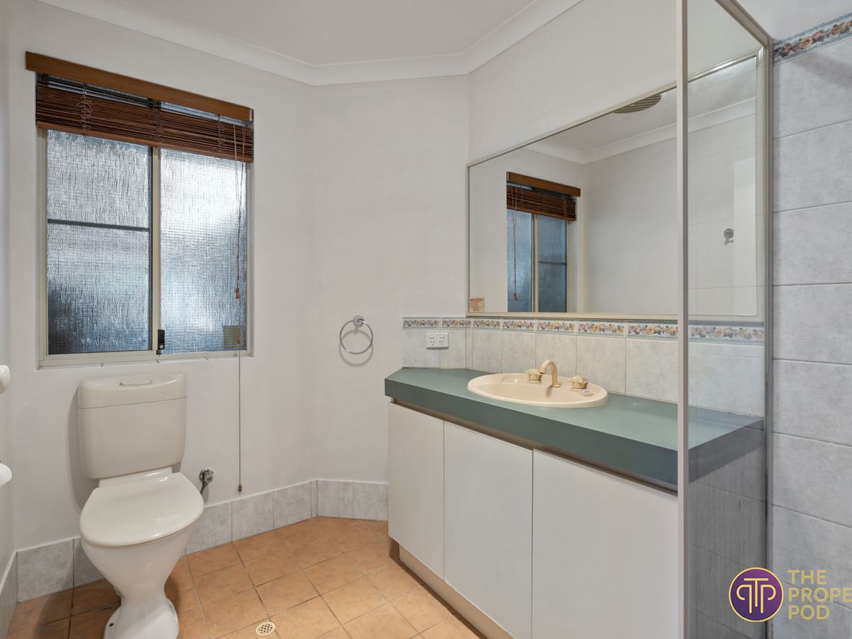 12 Waterlily Close, Huntingdale