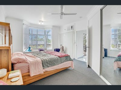 9 / 133-135 Collins Avenue, Edge Hill
