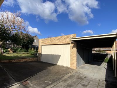 76 Latrobe Street, Bulleen