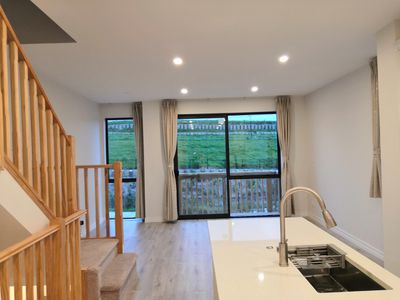 27 Lawson Creek Street, Massey