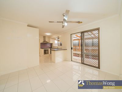 13 Luscombe Avenue, Carrum Downs