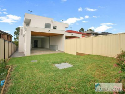 73 Hawksview St, Merrylands