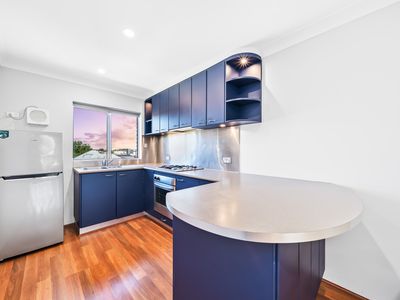 12 / 200 Railway Parade, West Leederville