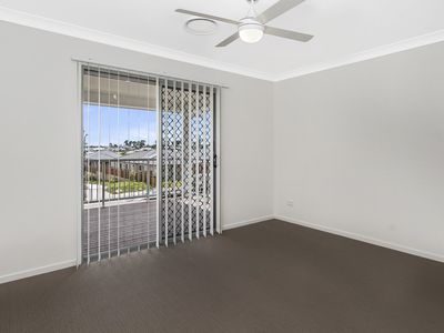 50 Capricorn Crescent, Springfield Lakes