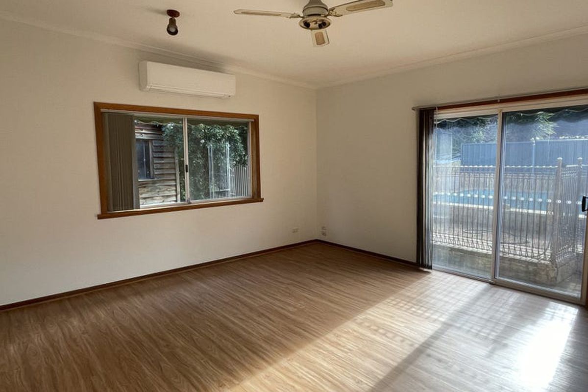 8 Liberman Road, Para Hills