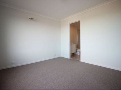 11 Aileron Alley, Cranbourne North