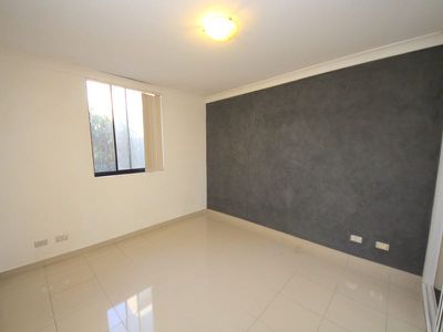 30 / 2 French Avenue, Bankstown