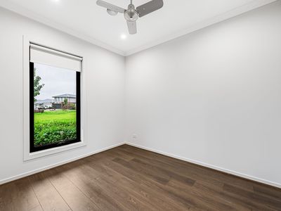 28 Spector Walk, Werribee